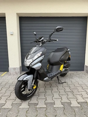 Peugeot Streetzone 2T 50CC Top Zustand Motorroller - Bild 1 von 4
