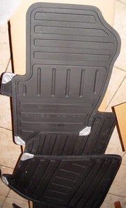 Land Rover Brand Range Rover Sport 2008-2013 OEM Genuine Rubber Mat Set NEW - Picture 1 of 6