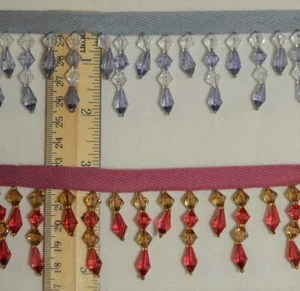 Borde - Banda tejida de 1/2"" con flecos de diamante con cuentas de cristal de 1 3/4"" - 2 colores - BTY - Imagen 1 de 3