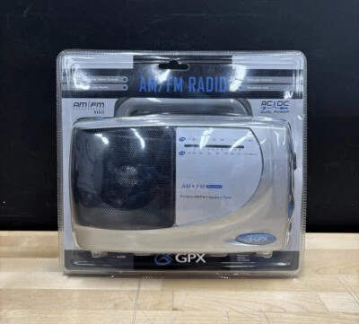 Vintage GPX A340BIW / A340 BIW Portable AM/FM 2-Band Radio BRAND NEW Old Stock - Image 1 of 4