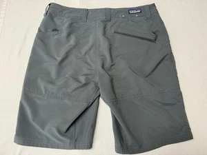 Pantaloncini corti uomo Patagonia Belgrano taglia 32 casual da trekking elasticizzati - Foto 1 di 7