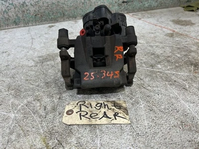 Задний суппорт со стороны пассажира 2019 ROVER VELAR от оригинального производителя с кронштейном и стояночным тормозом Elec - Изображение 1 из 4