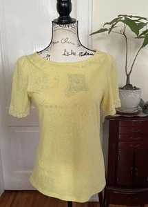 Ann Taylor Women’s Yellow Cotton Blend Boat Neck Laced Short Sleeve Top Size M - Picture 1 of 12