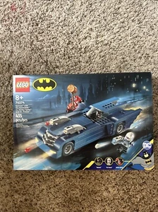 LEGO DC Batman: Batman with the Batmobile vs. Harley Quinn & Mr. Freeze 76274 - Picture 1 of 8
