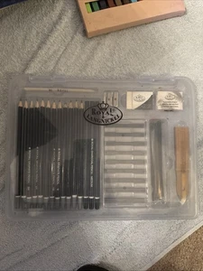 Royal Langnickel Pencil Charcoal Graphite Kit For All Artists Opened Barely Used - Picture 1 of 9