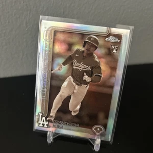 2025 Topps Chrome Hyeseong Kim #152 Sepia Refractor Dodgers RC - Bild 1 von 2