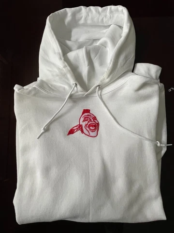 Atlanta Braves White XL Chief Knockahoma Hoodie Cover