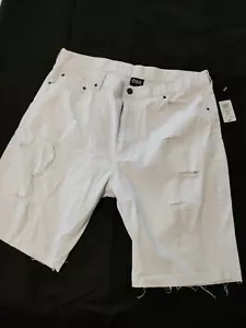 NWT CSG Distressed White Cuffed Jean Shorts Denim Mens size 40 - Picture 1 of 16
