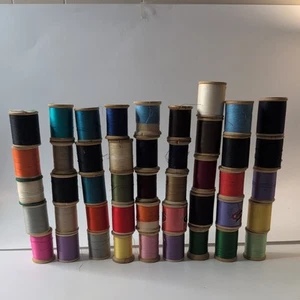 Lot of 45 Vintage Wooden Thread Spools Blossom Belfing Coats Clark Talon Sewing - Picture 1 of 4