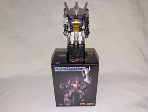 Fans Toys Transformers G1 Masterpiece FT-12T Grenadier Purple Chest Bombshell - Picture 1 of 13