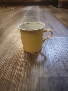 Epoch Cup gelb weiß Tasse - Bild 1 von 2