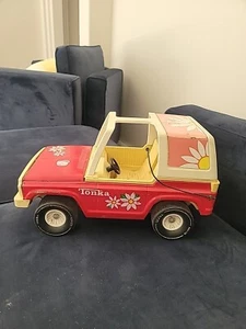 Vintage 1970s Tonka Barbie Jeep - Picture 1 of 18