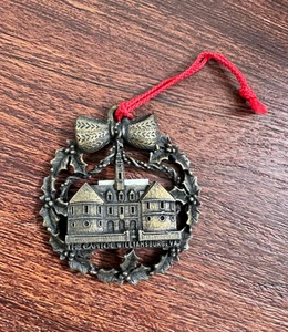 Virginia The CAPITOL WILLIAMSBURG Weihnachtsschmuck (U-2 3162-CAP) Metall 2,5" - Bild 1 von 2