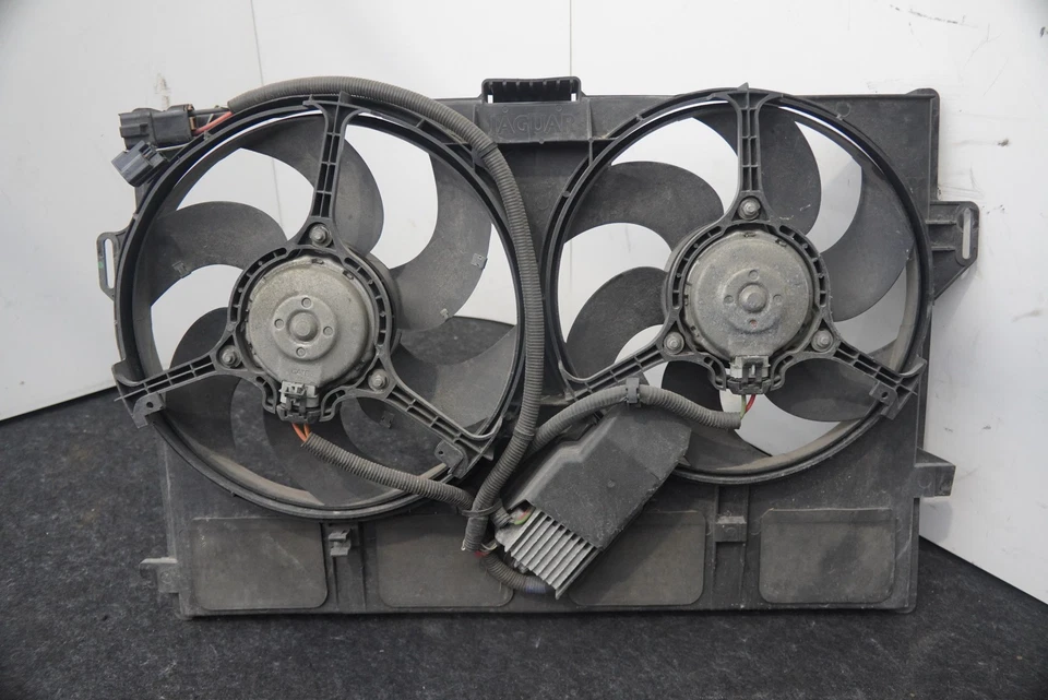 Engine Radiator Cooling Fan Motor 4G43-8C607-AA Aston Martin V8 Vantage 2006-16 - Image 1 of 4