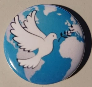 1x Weltfrieden Button Frieden Peace Worldpeace Hippie Love BSW KPD DKP Marx MLPD - Imagen 1 de 1
