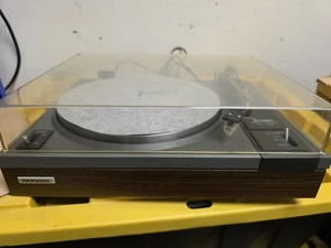 Tocadiscos Pioneer PL-112D de colección y caja y lápiz óptico probado funciona muy bien agrietado - Imagen 1 de 8