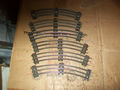 6 PCS Of Vintage Lionel NY O-Gauge Curved 3 Rail Toy Train Track - Image 1 of 4