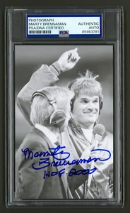 Marty Brennaman signiertes Foto (PSA) beschriftet "HOF 2000" Cincinnati Reds Auto - Bild 1 von 2