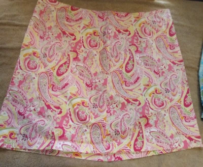 Jaclyn Smith Skirt Size 24W Pink Yellow Paisley Side Zip Short Colorful - Image 1 of 4