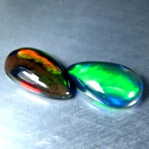 2.22 CT AMAZING MULTI-COLOR SPARKLING NATURAL SOLID BLACK OPAL FROM ETHIOPIA - Picture 1 of 3
