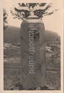 (RB)2024-218, Foto, Ehrendenkmal von Wolfgang Zenker, Hundalen Norwegen 1940 - Picture 1 of 2