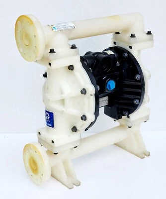GRACO HUSKY 1050 POLYPROPYLENE 1" AIR DOUBLE DIAPHRAGM/TRANSFER PUMP 649034 #1 - Image 1 of 4