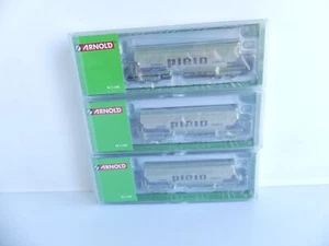 ARNOLD HN6511-1 / 3 WAGONS CEREALIER A PAROIS RONDES PIETO LAMBALLE Ep IV - Imagen 1 de 2