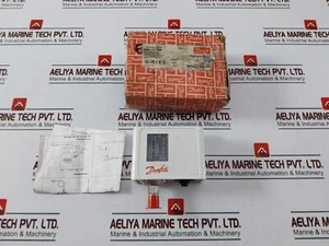 DANFOSS KP5 Pressure Switch 8-32 BAR PE 100-465 PSIG RESET DIFF-3 Bar 43 PSI - Picture 1 of 16