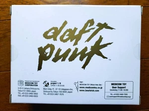 BE@RBRICK Daft Punk White Suits Ver 100% 2-Pack Medicom Toy Japan Exclusive - Picture 1 of 7