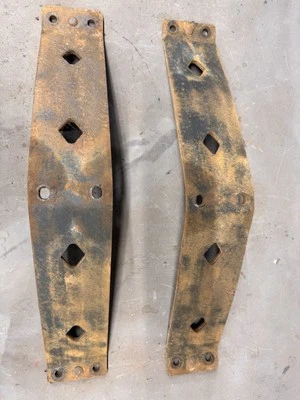 1974-1979 Chevy Vega para-choque traseiro suporte de montagem de impacto OE GT Cosworth - Imagem 1 de 4