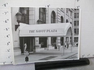 photo 1950s SAVOY Plaza hotel Al Levine bus stop stroller NY Awning NYACO - Picture 1 of 2