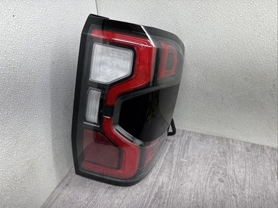 202425 FORD RANGER  RH REAR PASSNGER SIDE  LED TAILLIGHT LAMP WITH  SENSOR OEM - Image 1 of 4