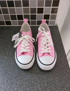Primark New Pink Canvas Trainers Size 5 - Picture 1 of 7