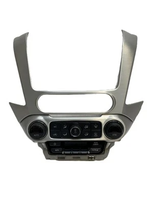 GMC Yukon 2017-18 control de clima térmico/aire acondicionado montado en el tablero OEM 84258727 con bisel Foto 1 de 4