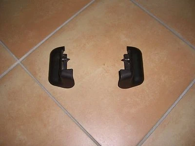 FORD MONDEO 3 MK3 FUSSRAUM VERKLEIDUNG SITZBLENDE 1S71F131K12-AA 1S71F131K13-AA - Bild 1 von 3