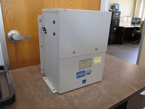 Condensador Dielektrol GE 65L325SB1 15kVAR 480V 60Hz 3Ph Usado - Imagen 1 de 8