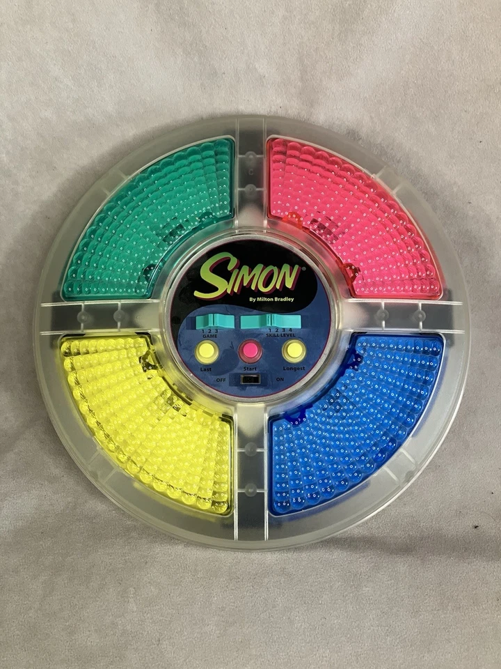 Juego vintage Milton Bradley Simon 1978 Foto 1 de 4