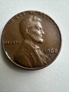 1968 D Lincoln Penny with Error on Top Rim and "L" in Liberty on Edge - Picture 1 of 4