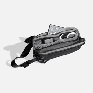Aer Day Sling 2 schwarz Gürteltasche Umhängetasche Herren Body Bag - Bild 1 von 7