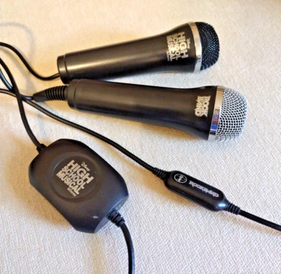 Par de micrófonos USB Logitech: Rock Band E-UR20 + High School Musical A-0234A Foto 1 de 4