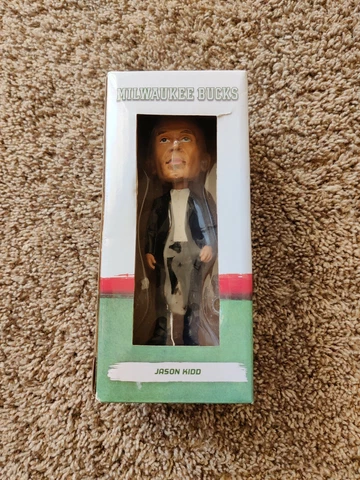 Milwaukee Bucks Jason Kidd Bobblehead Promotion Giveaway CIB EUC Cover