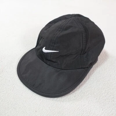 Sombrero Nike Niño Pequeño Correa Trasera Negro Golf Deportes al Aire Libre Béisbol Centro Swoosh Foto 1 de 4
