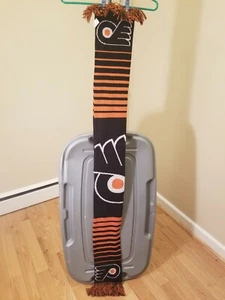 Philadelphia Flyers NHL Forever Classic Black & Orange Team Logo Winter Scarf - Picture 1 of 3