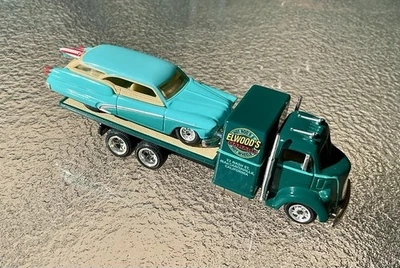 Juego de autos personalizados Hot Wheels 100 % Elwoody - sueltos - camión de remolque y vagón Buick 1950 Foto 1 de 4
