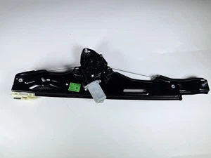 2019-2024 Cadillac XT4 Rear Left Door Window Regulator w/ Motor OEM 84463420 - Imagen 1 de 14