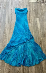 Vintage Caché Perlen Seide Aqua Blau Asymmetrisch Rüschen Kleid Gr. 2 Y2K Meerjungfrau RAR - Bild 1 von 21