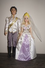 Tangled Wedding Pair Rapunzel and Flynn Rider dolls set Mattel Disney Barbie