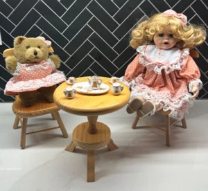 Porcelain Doll & Matching Bear with solid wood Table & 2 Chairs & China Tea Set - Bild 1 von 5