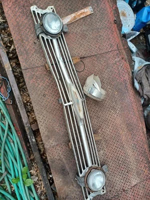 Chevrolet 1960 parrilla original con 2 biseles Impala Belair Wagon El Camino Chevy 60 Foto 1 de 2