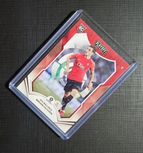 2021-22 Panini Chronicles Base La Liga Playoff Silver Brian Olivan #77 Rookie RC - Picture 1 of 2